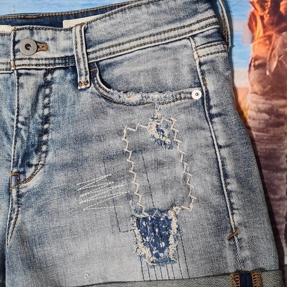Pilcro and the Letterpress Denim Shorts Size 26 - Picture 3 of 6